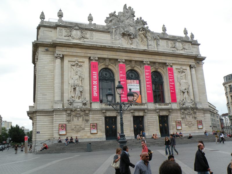  façade principale de l'Opéra